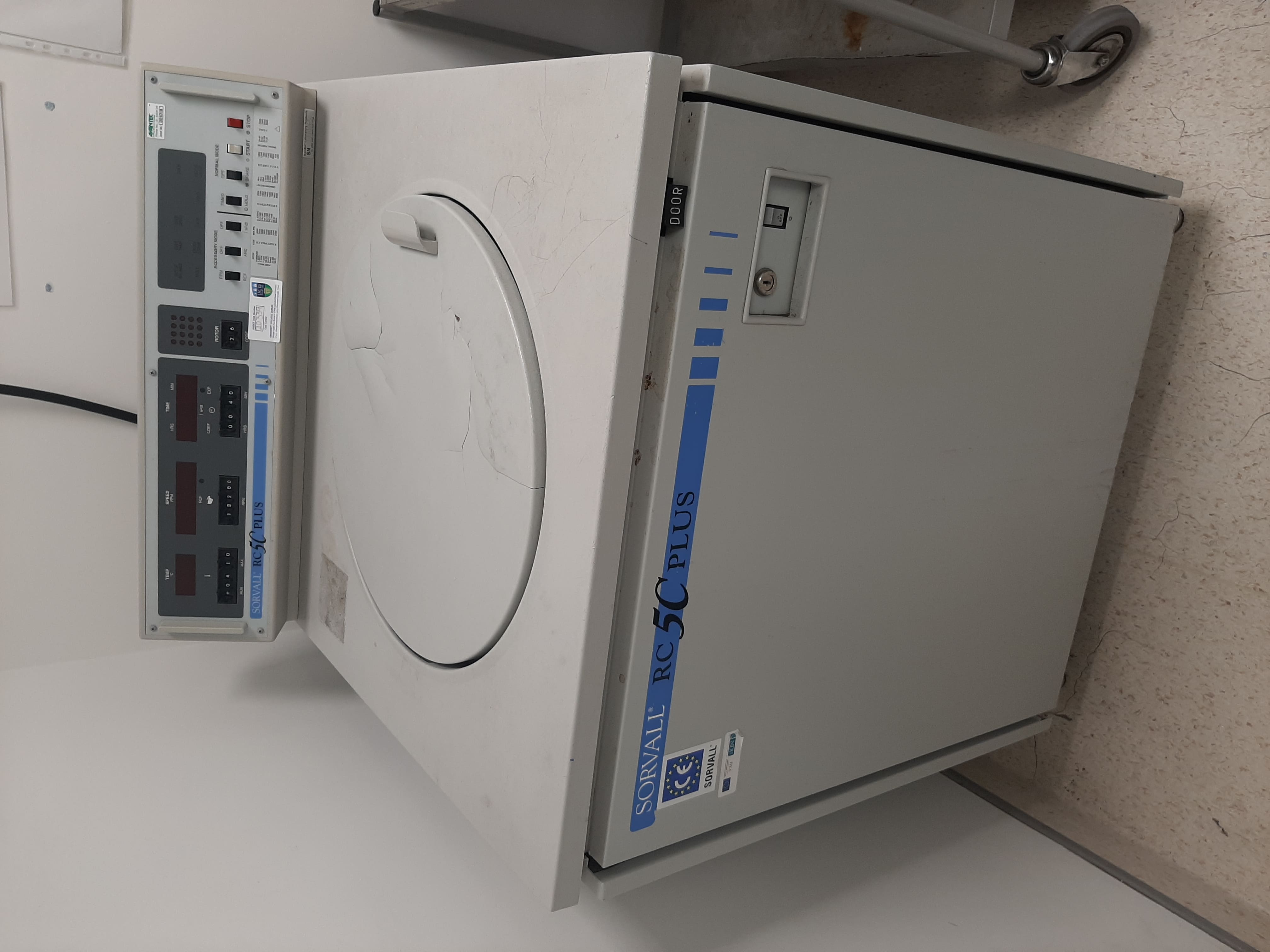 Sorvall Superspeed 5C RC plus centrifuge [Suzie]